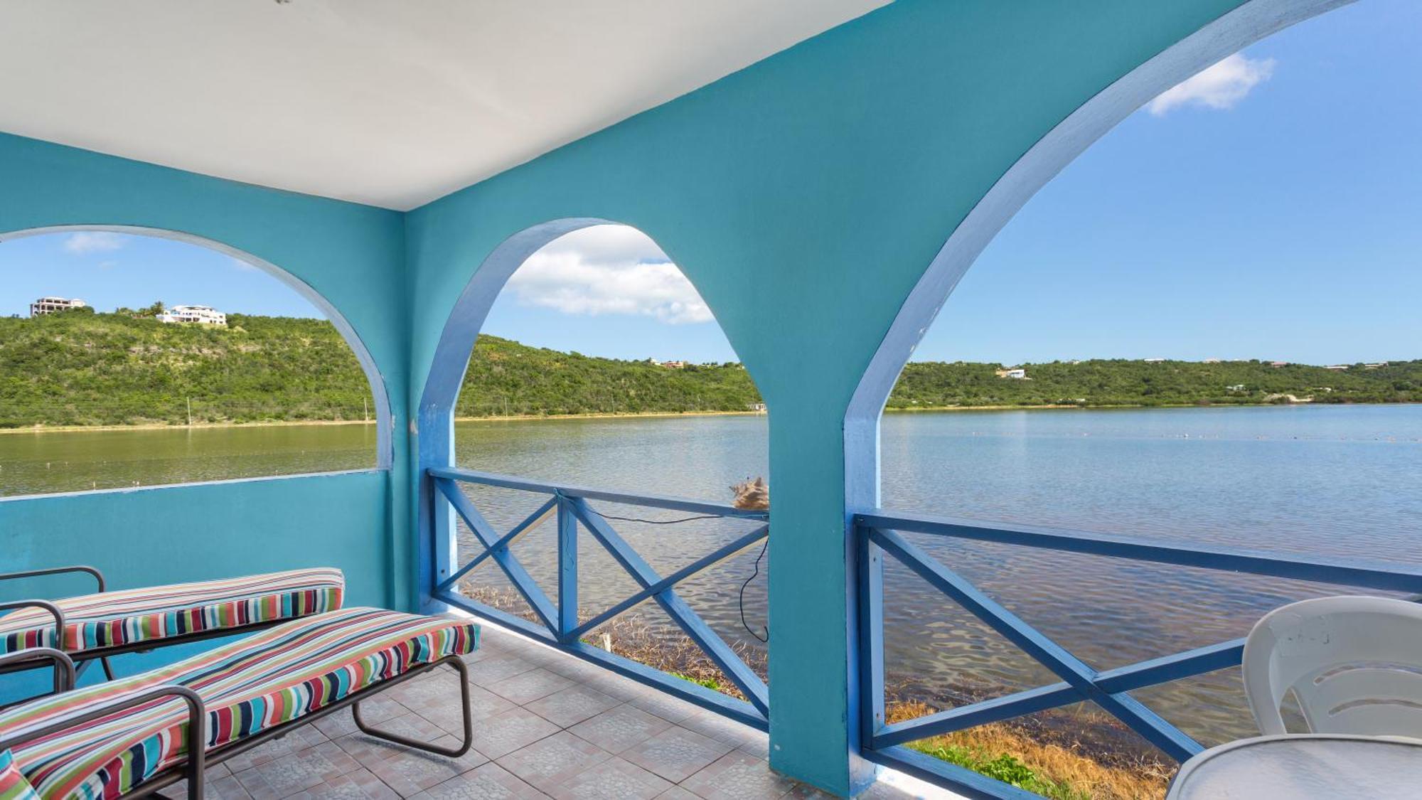 Edwards Guesthouse Sandy Ground Village المظهر الخارجي الصورة