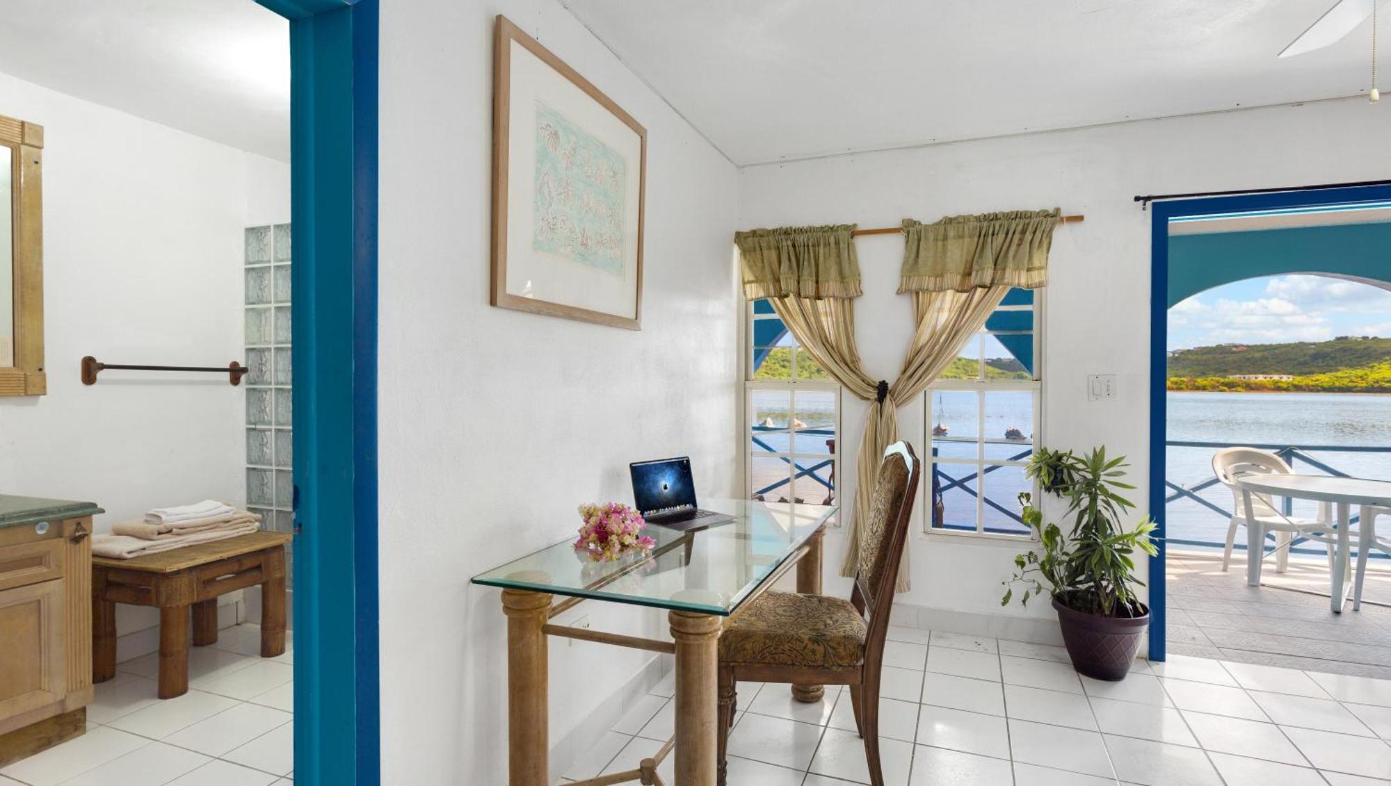 Edwards Guesthouse Sandy Ground Village المظهر الخارجي الصورة